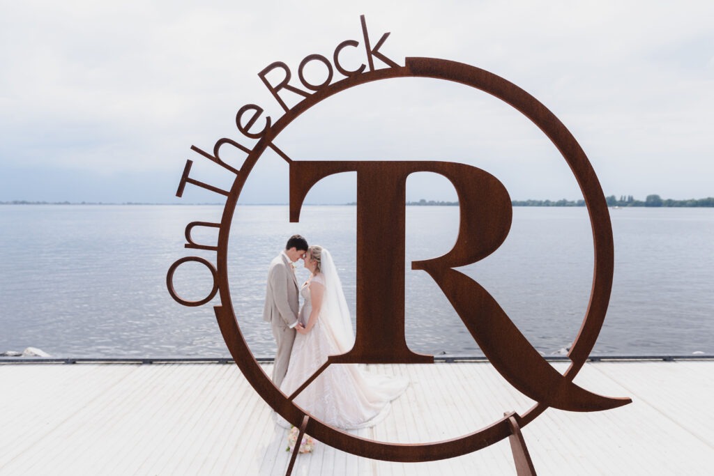 On the rock aalsmeer trouwfotografie